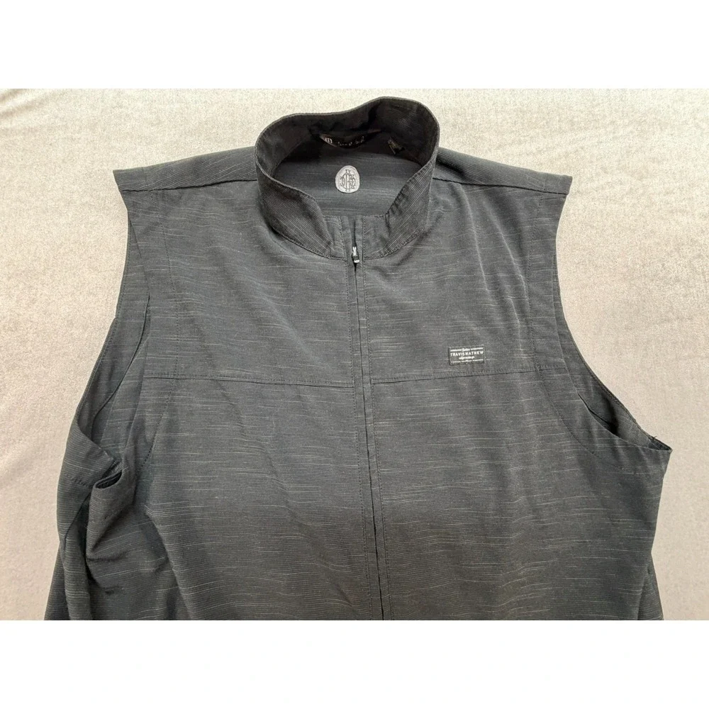 Travis Mathew Men Zip Up‎ Golf Vest Black Size XL